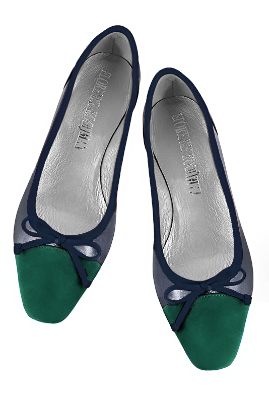 Emerald green and denim blue women's ballet pumps, with low heels. Square toe. Flat flare heels. Top view - Florence KOOIJMAN